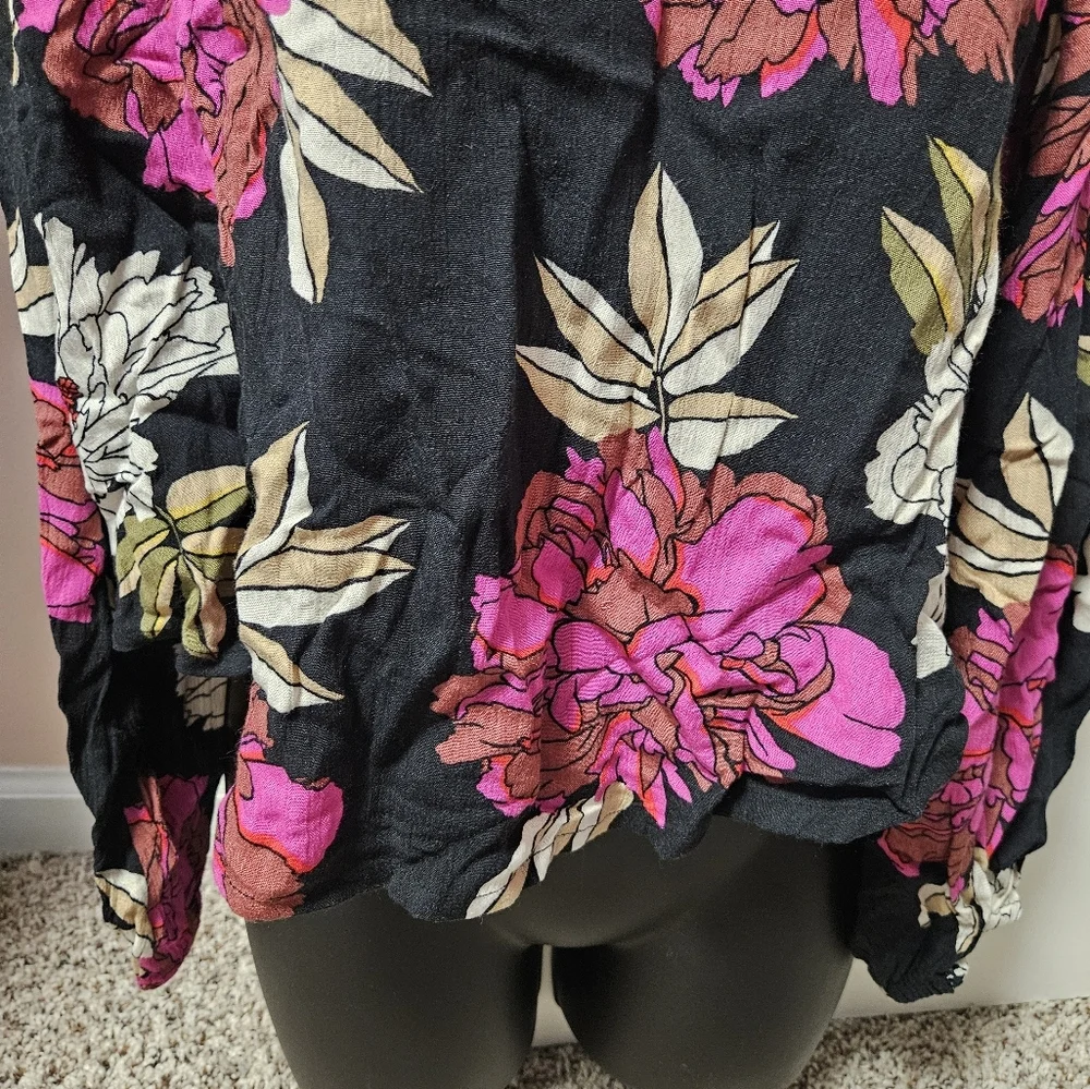 Billabong Off the Shoulder Top - Picture 6 of 11